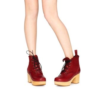 Swedish Hasbeen Hippie Lace Up Size 9